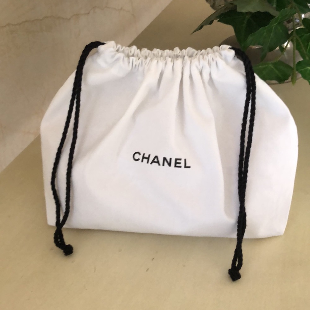 CHANEL white cotton canvas drawstring pouch cosmetic bag storage bag - AUTHENTIC